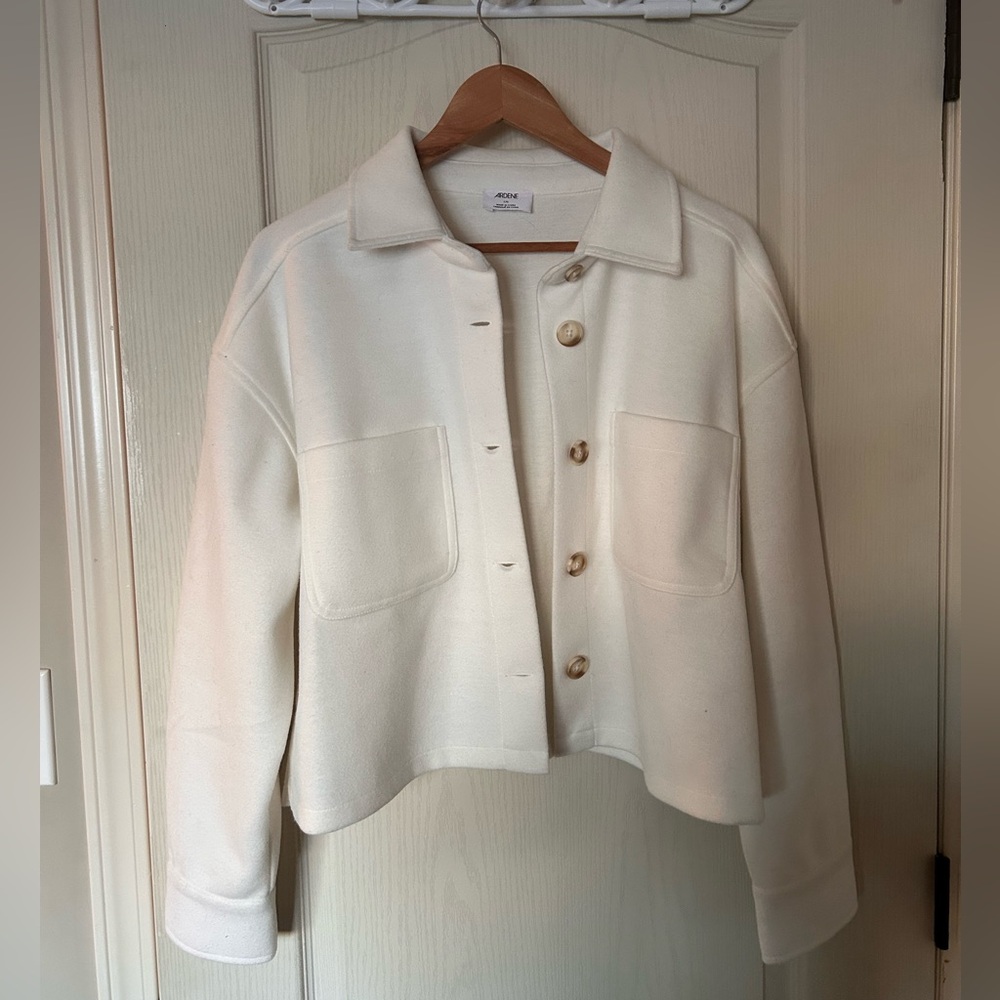 Women's Cream Jacket cropped